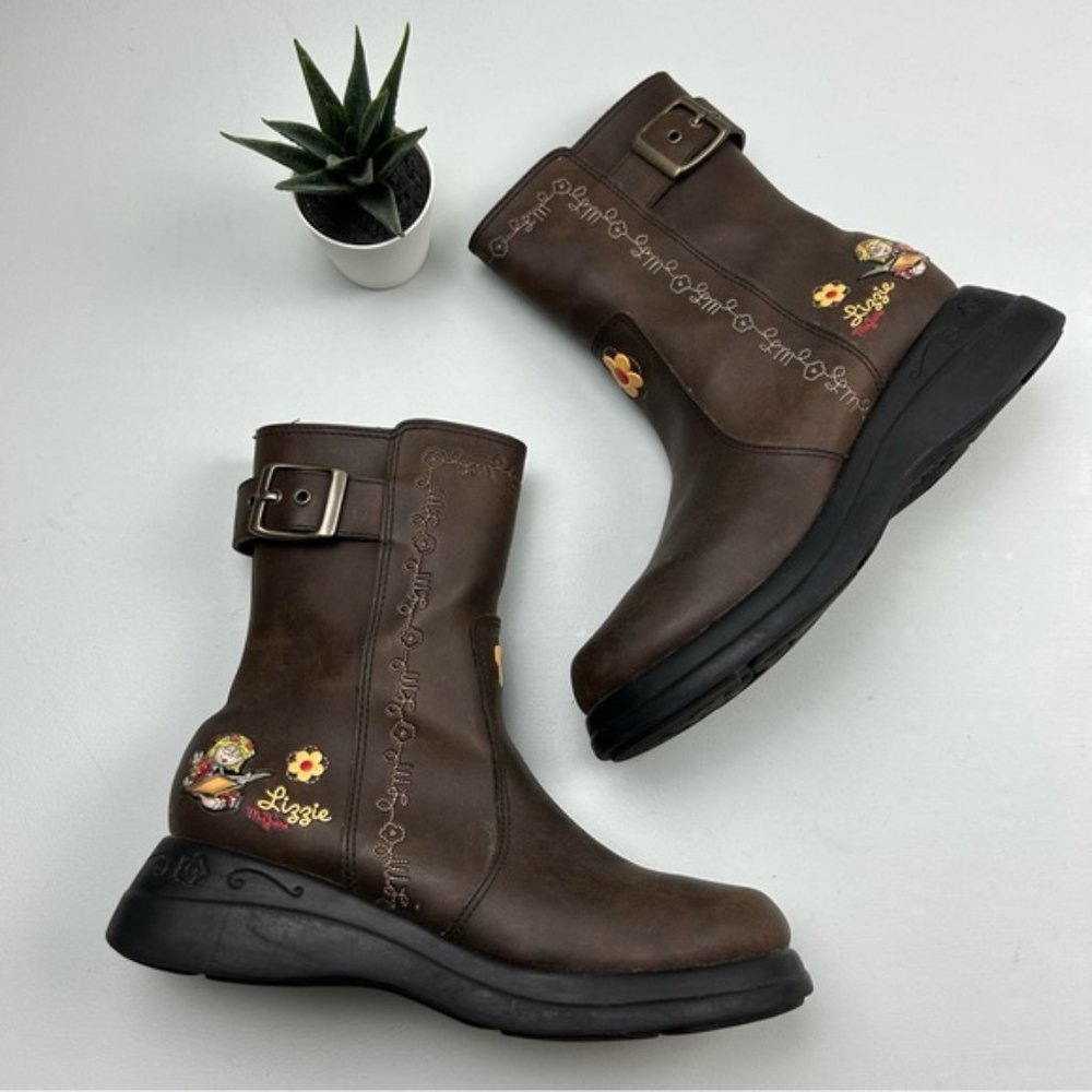 Lizzie McGuire Vintage zip up boots